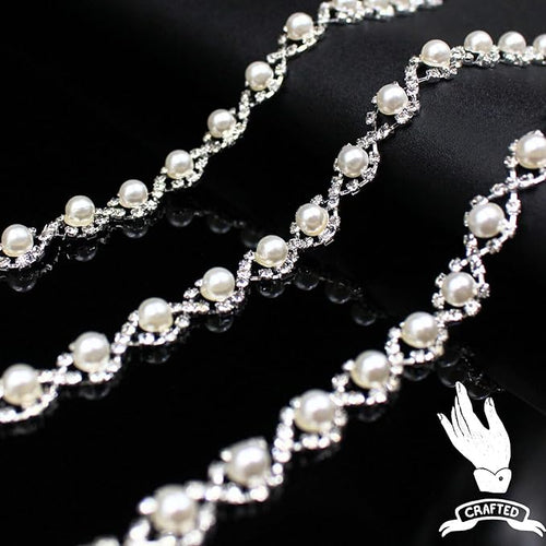 1 Yard Pearl Trim Chain Rhinestone Silver String Crystal Applique Fringe Ribbon Strips Beads Sewing Dress DIY Party Wedding Bouquet for Decoration Bridal Costume Embellishment