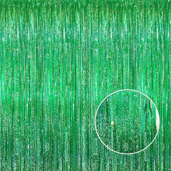 GOER 3.2 ft x 8.2 ft Metallic Tinsel Foil Fringe Curtains Party Photo Backdrop Party Streamers for Birthday,Graduation,New Year Eve Decorations Wedding Decor(5 Packs,Shiny Green)