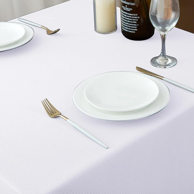 Biscaynebay Textured Fabric Tablecloths 90x132 Inches Rectangular, White Water Resistant Tablecloths for Dining, Kitchen, Wedding and Parties etc. Machine Washable