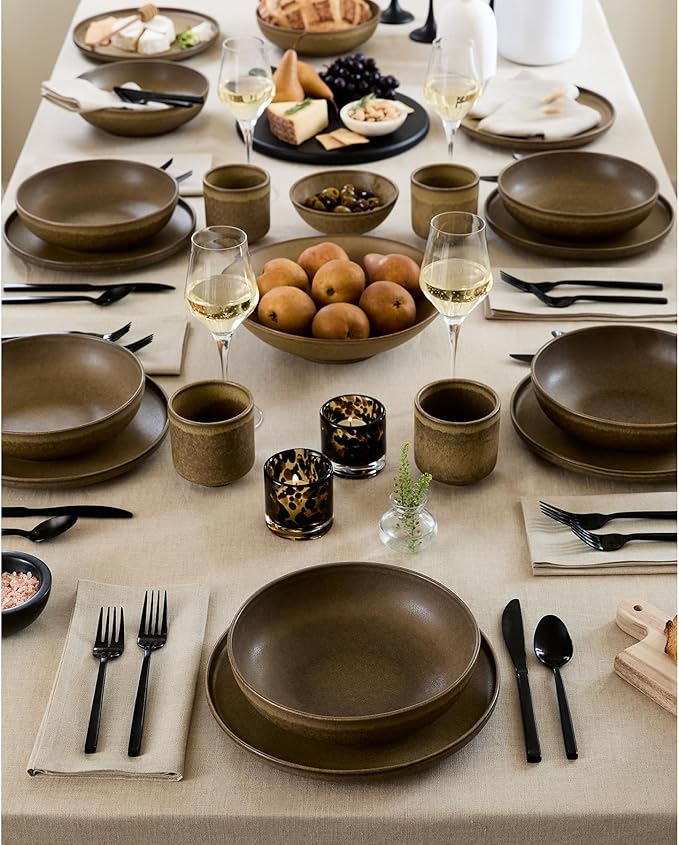 Solino Home Linen Natural Tablecloth 60 x 102 Inch - 100% Pure Linen Rectangular Tablecloth - Machine Washable Table Cloth for Fall, Autumn, Thanksgiving, Christmas, Holiday - Fete